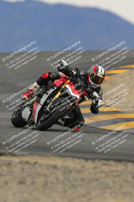 media/Jan-14-2023-SoCal Trackdays (Sat) [[497694156f]]/Turn 12 (120pm)/